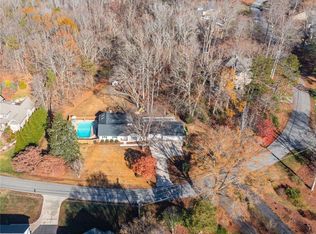 3745 N Lakeshore Dr, Clemmons, NC 27012