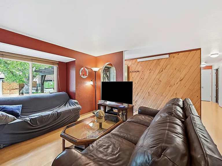 17206 W 15th Pl — Photo 5