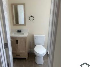 328 Green St #1, Norristown, PA 19401