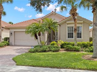 8918 Crown Colony Blvd, Fort Myers, FL 33908