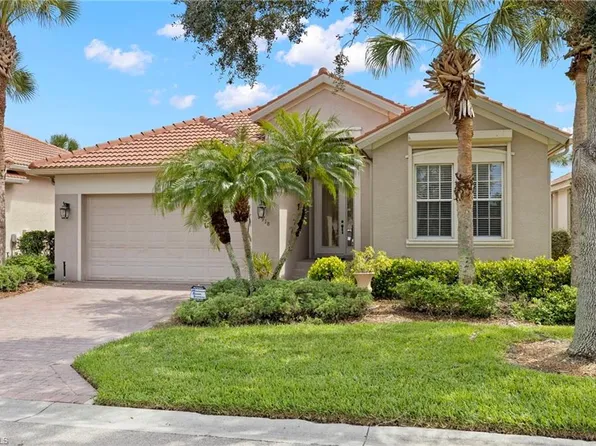 8918 Crown Colony BLVD, FORT MYERS, FL 33908