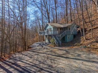 744 Coon Creek Rd, Franklin, NC 28734