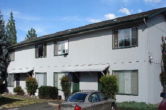 1st image of 1749 Siskiyou Blvd APT 6