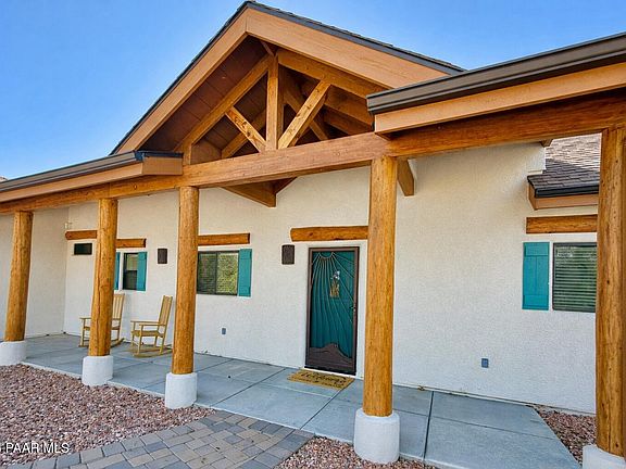 3rd image of 2755 W Willow Oak Rd