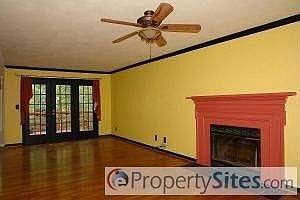 5th image of 4441 Branderwood Dr