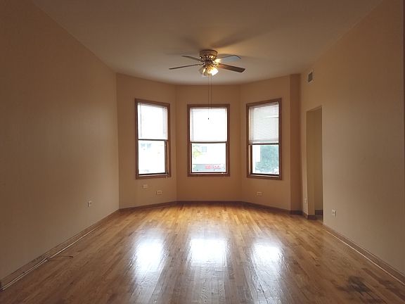 2nd image of 4325 N Western Ave APT 2
