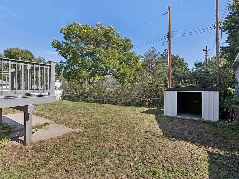 1636 SW 16th St — Photo 22