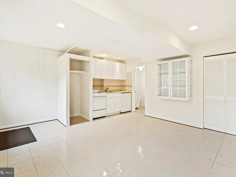 11840 Enid Dr — Photo 24