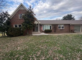 3425 Ironworks Rd, Georgetown, KY 40324