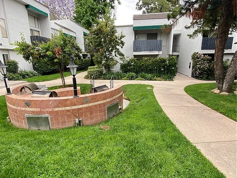 18645 Hatteras St #278 — Photo 30