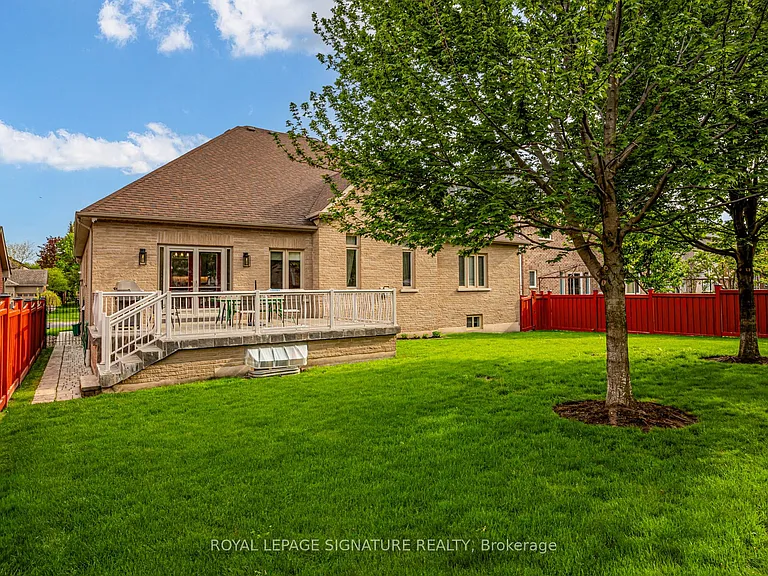 38 Pinemeadow Dr — Photo 49