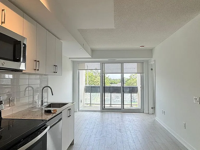 4010 Eglinton Ave W #327 — Photo 15