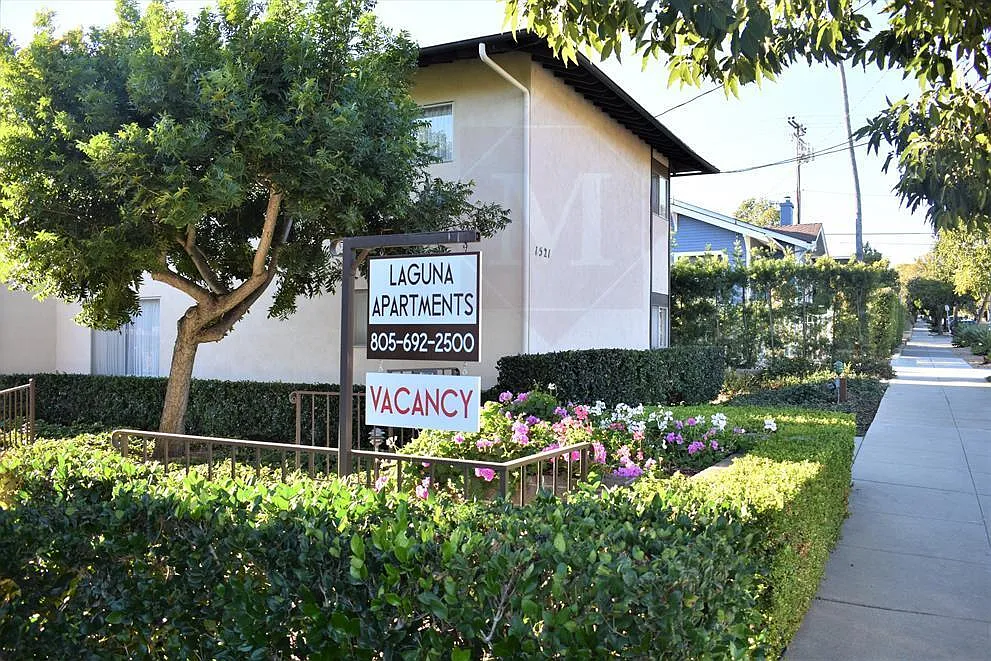 1 bed, $2,725 — Photo 1