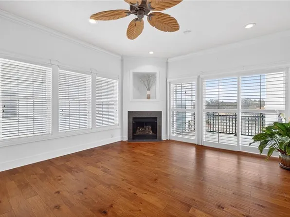 2140 Vista Cir APT 403, Virginia Beach, VA 23451