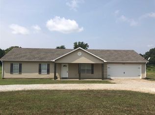 105 Joe Barfield Rd, Henning, TN 38041