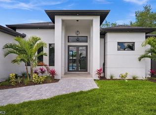 514 NW 36th Pl, Cape Coral, FL 33993