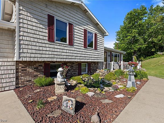 4th image of 64243 Sand Hill Rd