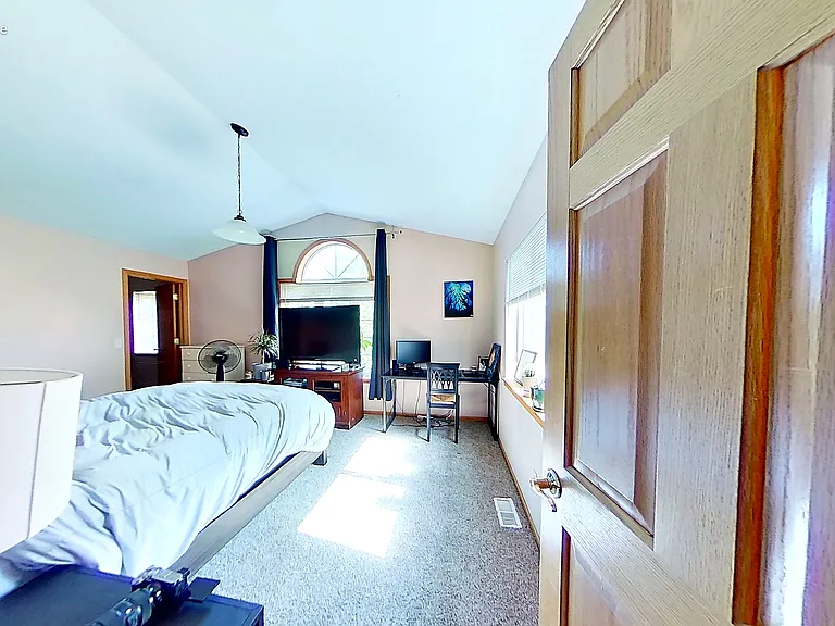 794 Dayton Ave — Photo 7