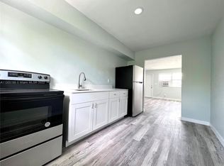 837 NW 10th St #2, Hallandale, FL 33009