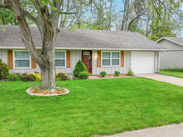 527 Beechwood Dr, Monticello, IN 47960