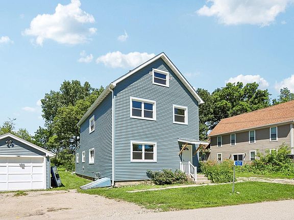2nd image of 2107 Haegele DRIVE