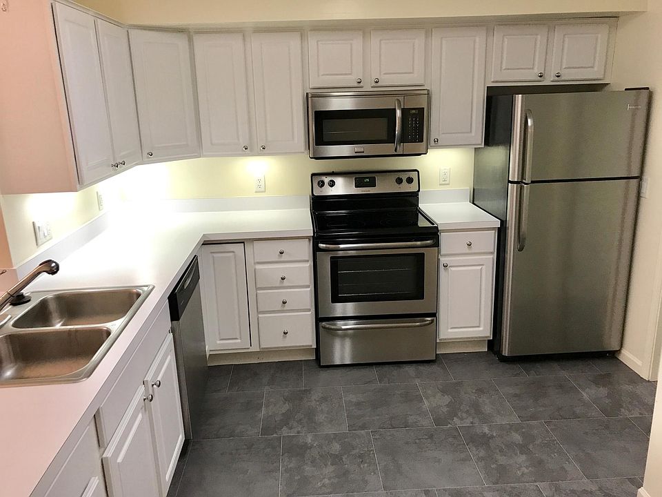 1st image of 100 Gethings Cir #412