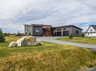 46 Middle Ledge Dr, Logy Bay Middle Cove Outer Cove, NL A1K0L6