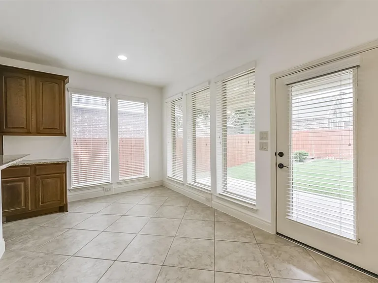 10014 Eldarica Way — Photo 19