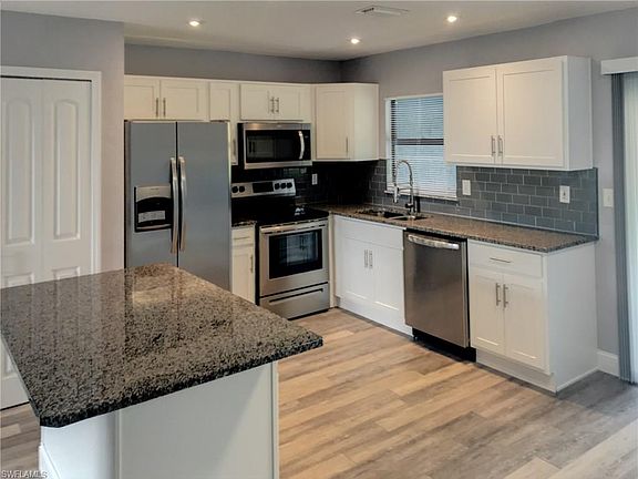 2nd image of 4117/4119 SW 8th Pl