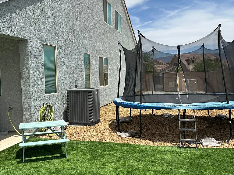 1357 Mariposa Way — Photo 27