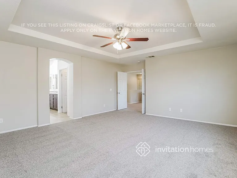 1529 Granville Way — Photo 9