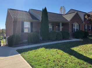 2751 Coachlight Ln, Burlington, KY 41005