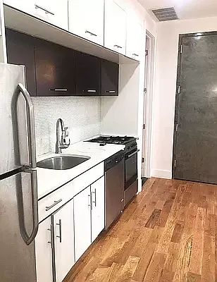 Rented by Doorway NYC, LLC | media 21