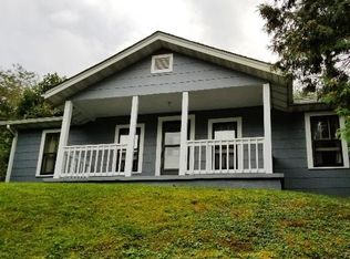 41 Oak Hill Dr, Burnsville, NC 28714