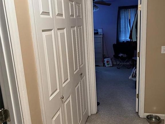 5th image of 165 Holland St Unit 4