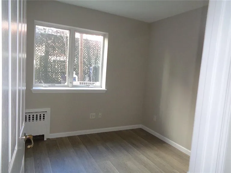 66-80 69th St #2R — Photo 3