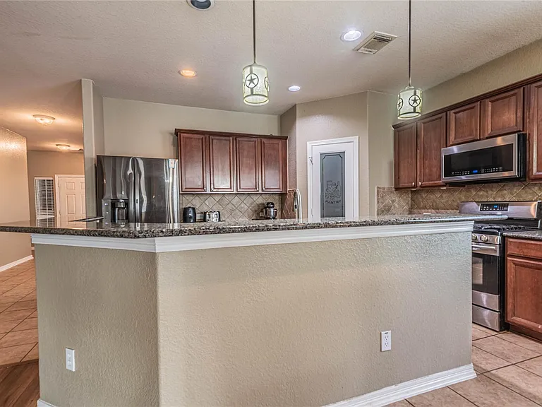307 Autumn Creek Ln — Photo 17