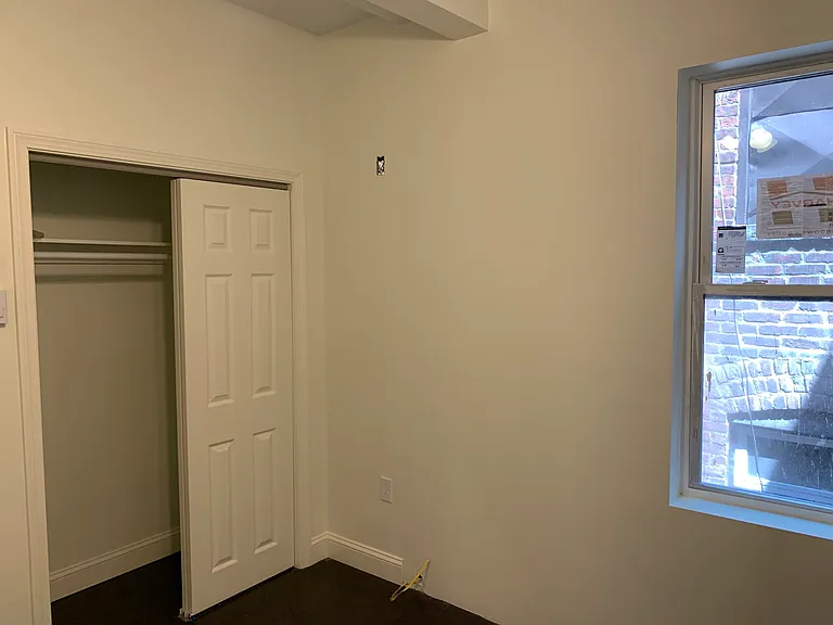 49 Charter St #2 — Photo 4