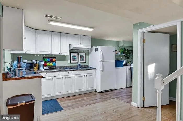 7428 Tillman Dr — Photo 18