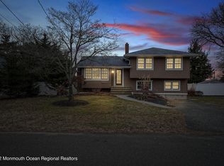 203 Avon Rd, Pine Beach, NJ 08741