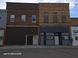 417 & 415 Saint James Ave, Wynot, NE 68792