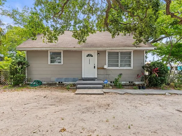 2038 16th St S, Saint Petersburg, FL 33705