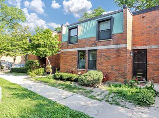 1256 W Westgate Ter, Chicago, IL 60607