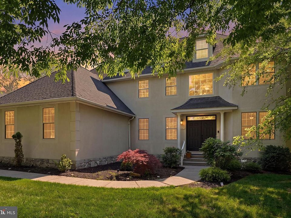 1st image of 1203 Crespo Ln