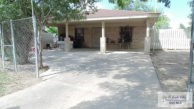 1st image of 1875 La Posada Dr