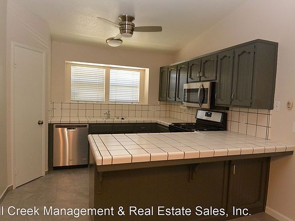 4th image of 514 N Chinowth St