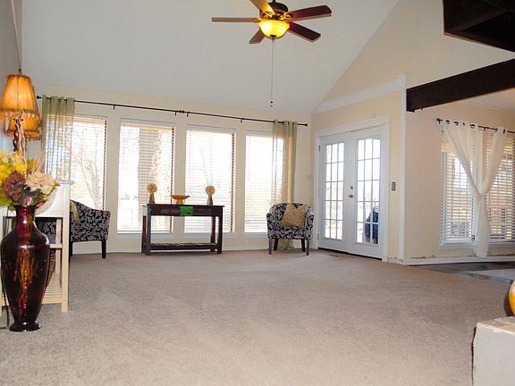 Vast amount of Natural light