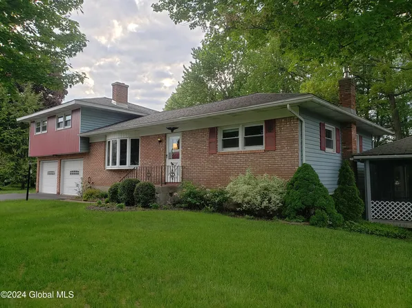 1046 Lucy Road, Schenectady, NY 12303