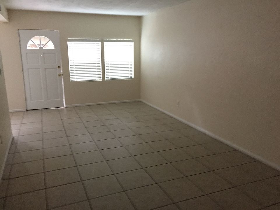 2037 Garnet Ave - 2037 Garnet Ave San Diego CA | Zillow