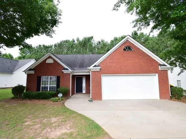 153 Riva Ridge Ln, Newnan, GA 30263